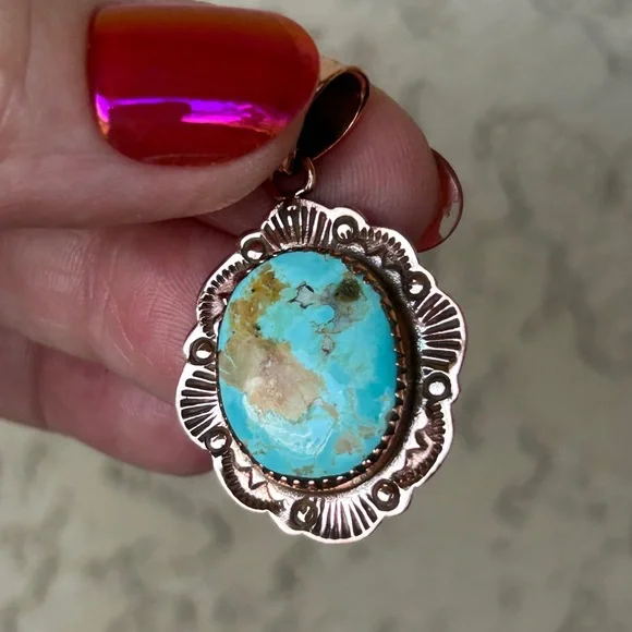 Southwestern #8 Turquoise and Copper Pendant 1.5” - Picture 6 of 8